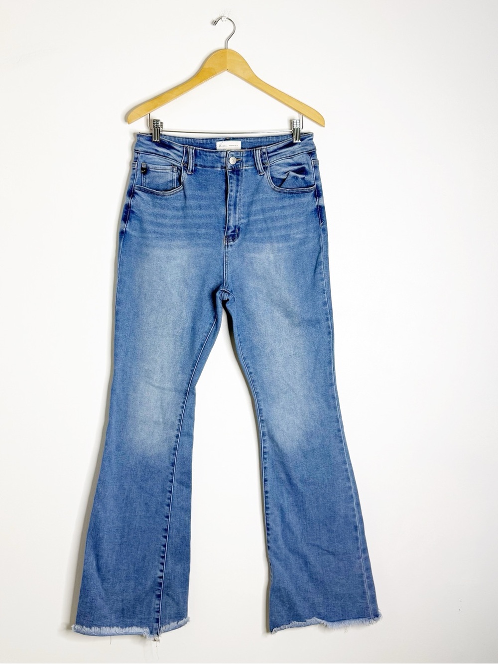 Kancan Essentials High Rise Flare Jeans Size 31/15 Medium Wash